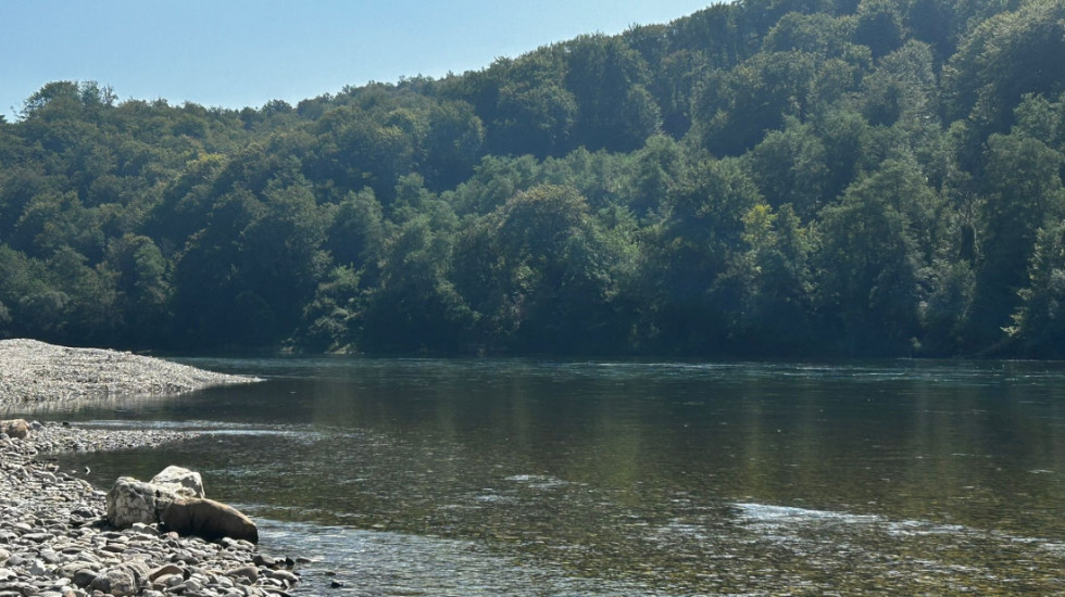 Zašto je Drina promenila boju: "Vodovod" tvrdi da je boksit obojio reku