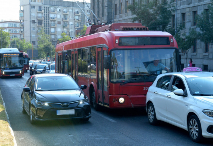 Izmene u radu 10 linija gradskog prevoza u četvrtak: Deo zaposlenih u GSP "Beograd" najavio blokadu Ulice kralja Milana