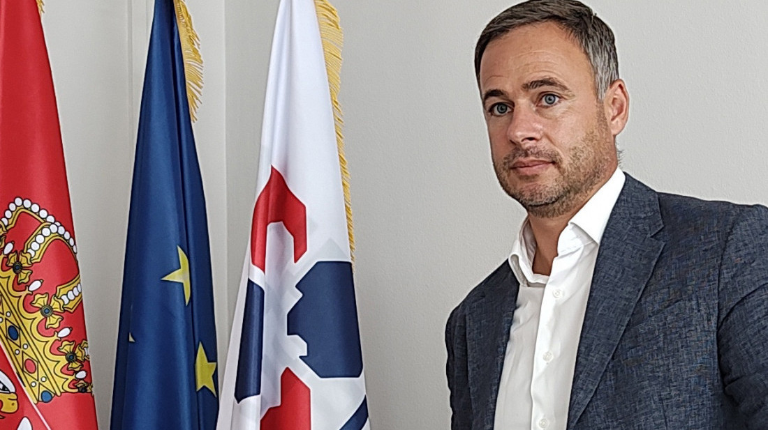 Aleksić (NPS) o pucnjavi i požaru ispred Skupštine: Odgovorni hitno da podnesu ostavke i da se što pre raspišu izbori