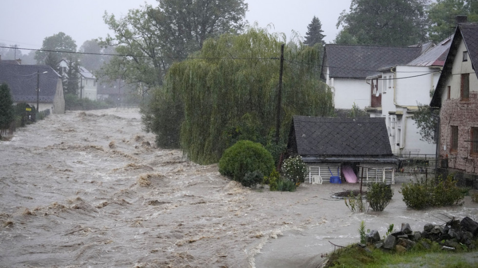 Raste broj poginulih u poplavama u centralnoj Evropi, evakuisan grad u Poljskoj