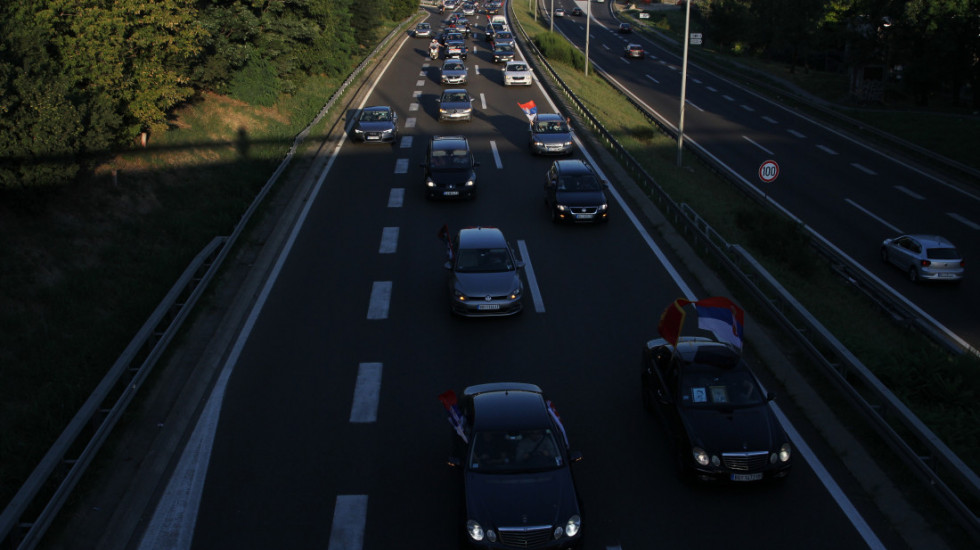 AMSS upozorava: Magla otežava vidljivost, česta poledica