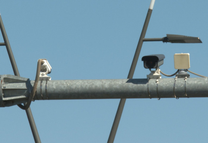 "Nećete prepoznati gde je kamera": Kad novi radari počinju da "hvataju" vozače koje krše propise