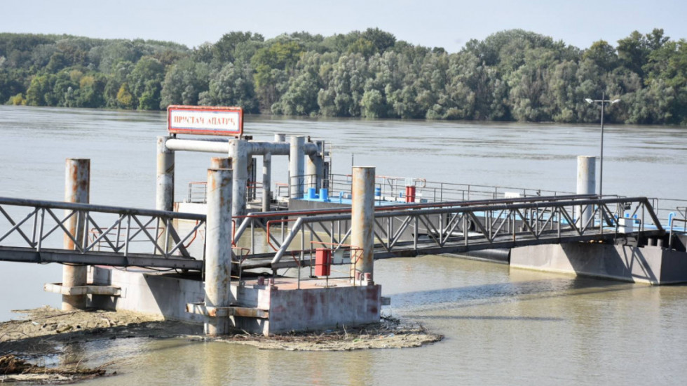 Dunav raste kod Apatina i Bezdana: Građani kažu da pamte gora vremena - poplave iz 2013. i 1965.