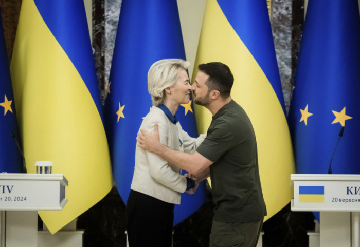 Razgovarali Fon der Lajen i Zelenski: "Evropa jasno podržava Ukrajinu"