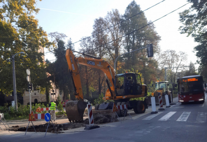 Izmene u gradskom prevozu zbog rekonstrukcije Savskog mosta: Promena trasa i nova stajališta