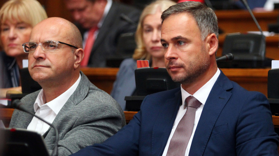 NPS podneo predsedniku Srbije zvaničan zahtev za raspuštanje parlamenta i raspisivanje vanrednih izbora
