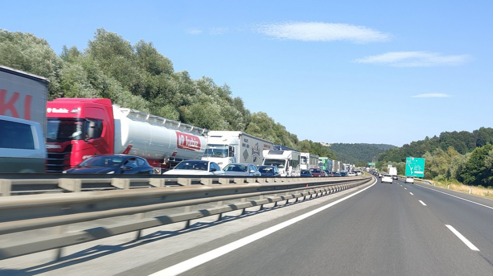 Izmene u saobraćaju zbog radova na putevima