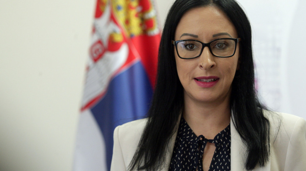Žarić Kovačević: U Srbiji ima oko 300.000 samohranih roditelja