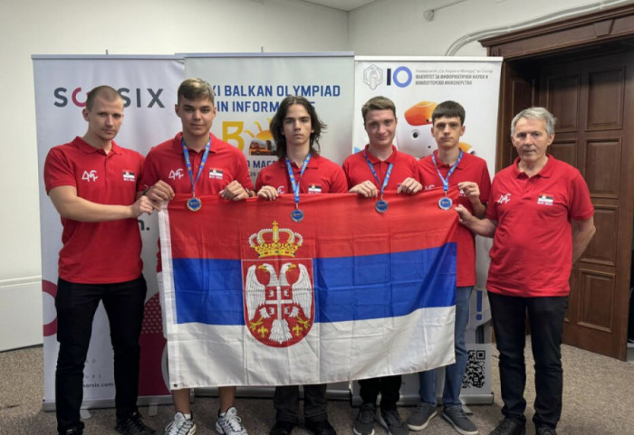 Veliki uspeh naših genijalaca: Četiri medalje na Balkanskoj informatičkoj olimpijadi u Ohridu