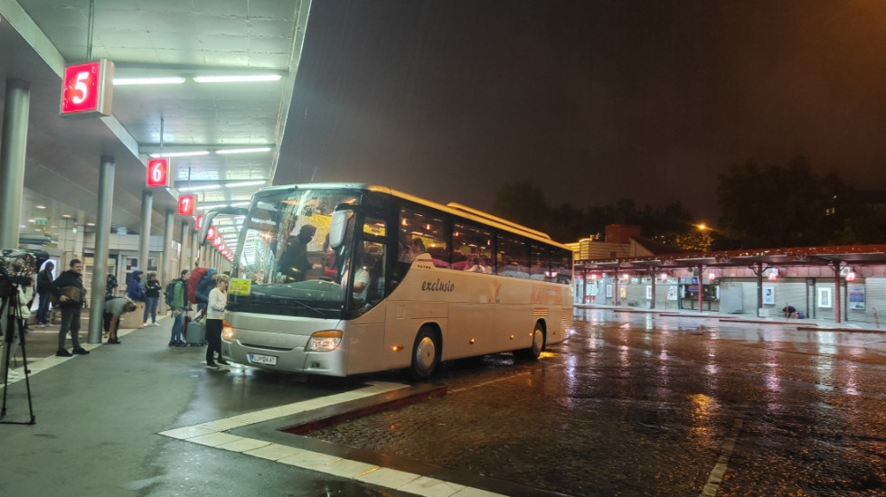 Sastajalo se i rastajalo, smejalo i plakalo: Zauvek ugašena svetla stare autobuske stanice u Beogradu