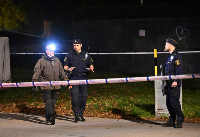 Uhapšeno osam osoba u vezi sa napadom u Bosanskoj Krupi, pronađeno oružje i poruke na arapskom