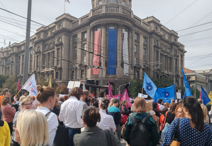 Glavni odbori sindikata prosvetnih radnika: Potpuna obustava rada u školama i protest u Beogradu 1. novembra