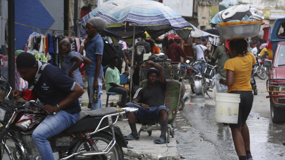 Pripadnici bande na Haitiju ubili najmanje 70 ljudi