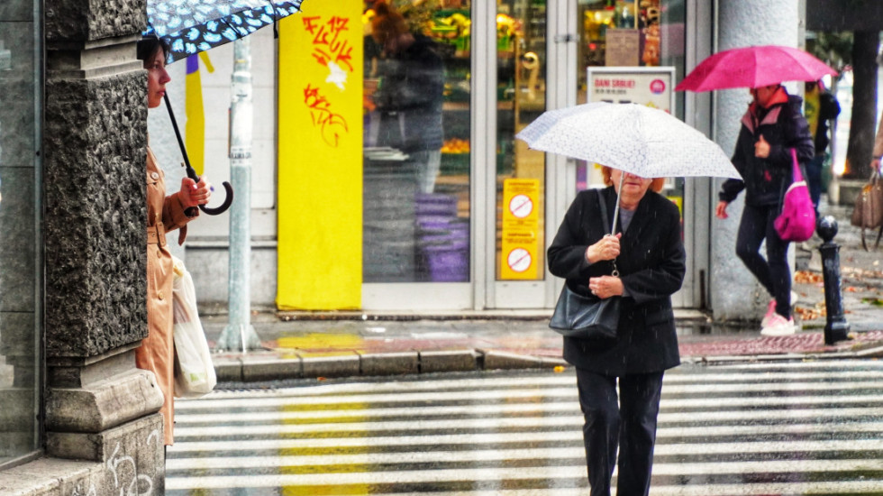 Oblačno i hladno sa kišom, na planinama sa snegom: Najviša dnevna temperatura do 14 stepeni