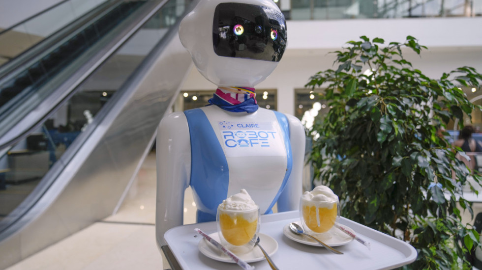 Osnivač kompanije Staršip najavio: Roboti će dostavljati hranu