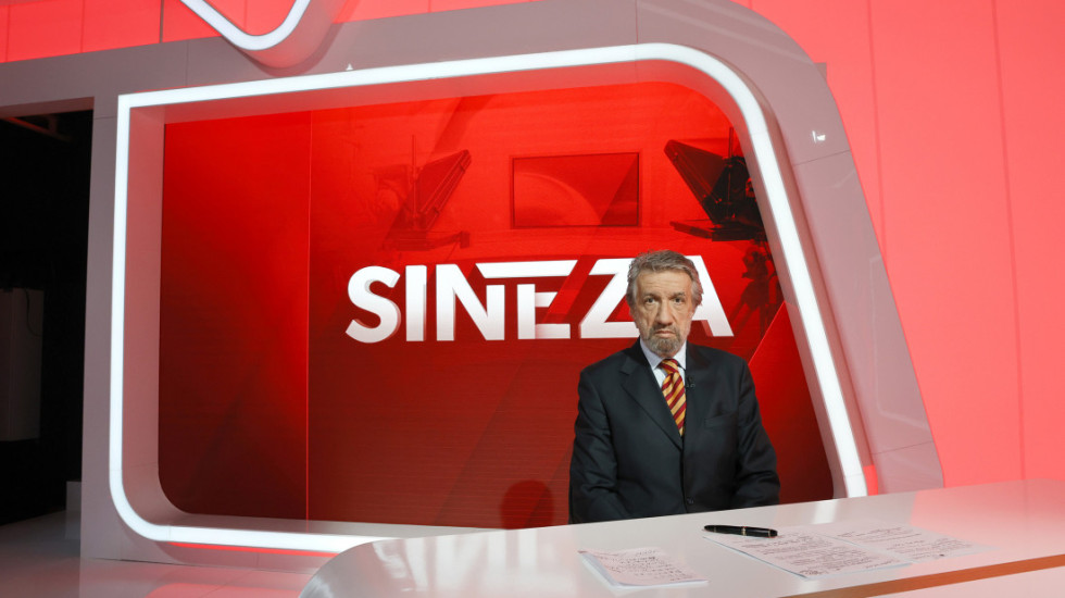 Modni stručnjak Nebojša Lero gost Sinteze u 21 sat