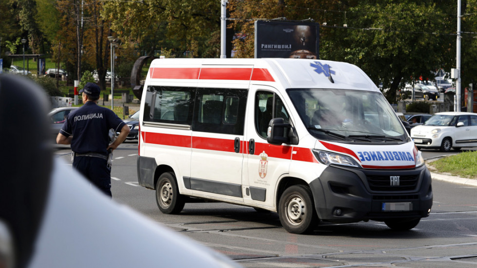 Teška saobraćajna nesreća u Novom Sadu: Poginuo motociklista (28)