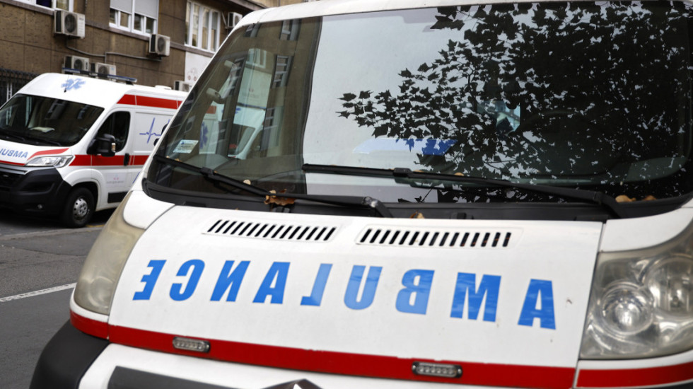 Žena pronađena u jezeru u Bogojevu kod Odžaka, prebačena u Somborsku bolnicu