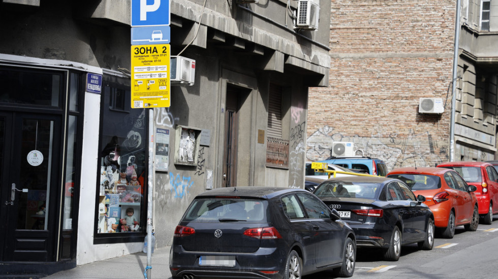 Besplatan parking u zoniranim delovima grada 1, 2. i 7. januara