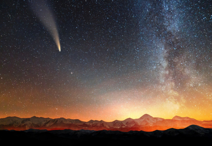 Meteorit obasjao noćno nebo iznad Engleske: Događaj zabeležila nadzorna kamera jednog stanovnika