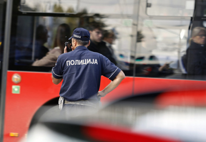 Lančani sudar pet automobila na Novom Beogradu, povređena jedna osoba