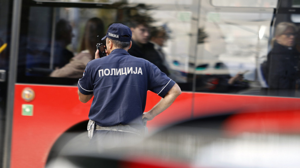 Lančani sudar pet automobila na Novom Beogradu, povređena jedna osoba