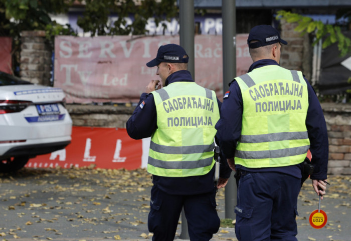 Vozač autobusa u Nišu pod dejstvom alkohola trebalo da vozi đake na ekskurziju