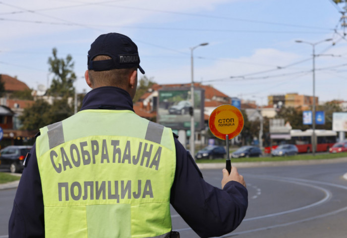 Bugarin (42) auto-putem Niš–Beograd vozio teretnjak sa 2,20 promila alkohola u krvi i bez vozačke dozvole