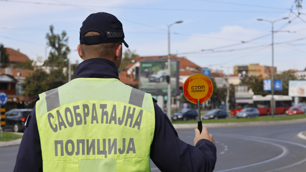 Bugarin (42) auto-putem Niš–Beograd vozio teretnjak sa 2,20 promila alkohola u krvi i bez vozačke dozvole