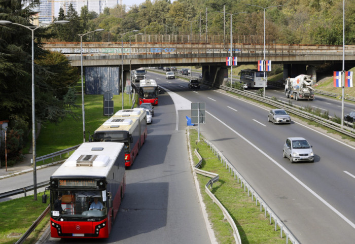 AMSS: Na putu Petrovaradin – Sremski Karlovci prekinut saobraćaj zbog odrona