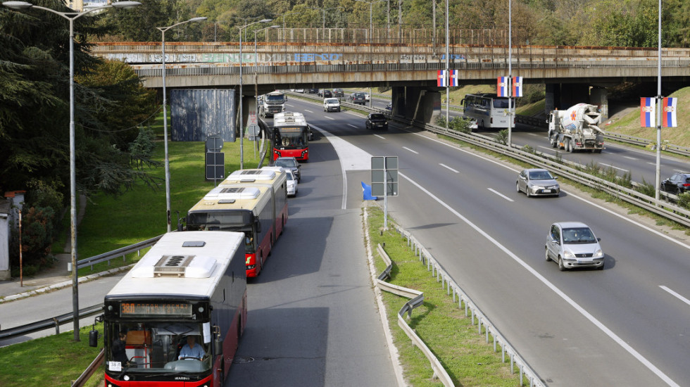 AMSS: Na putu Petrovaradin – Sremski Karlovci prekinut saobraćaj zbog odrona