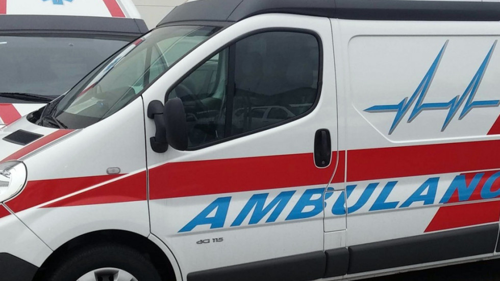 Prevrnuo se kombi sa turskim radnicima kod Nikšića: Poginula jedna osoba, šestoro povređenih