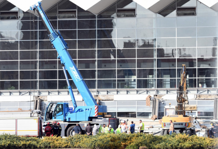 Gradonačelnik Novog Sada: Gotovo sam siguran da ćemo moći da osposobimo staničnu zgradu