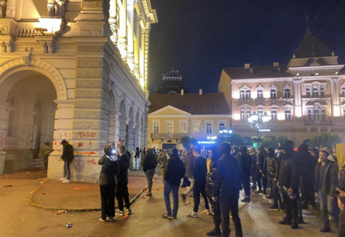 Snimatelji Euronews Srbija i televizije N1 napadnuti na protestu u Novom Sadu