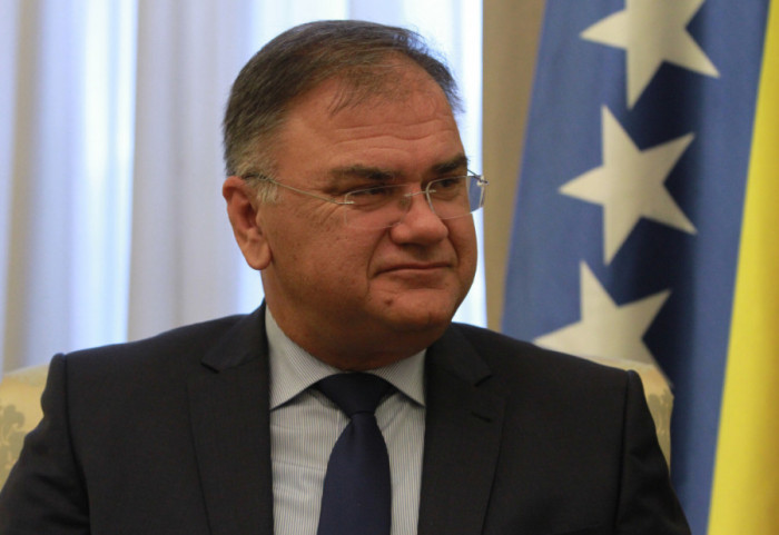 Mladen Ivanić gost Sinteze u 21 sat