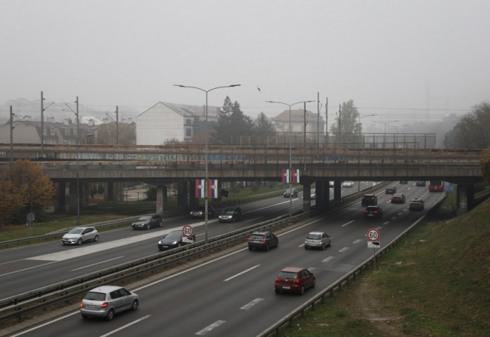 AMSS: Kolovozi uglavnom suvi, oprez zbog magle i poledice