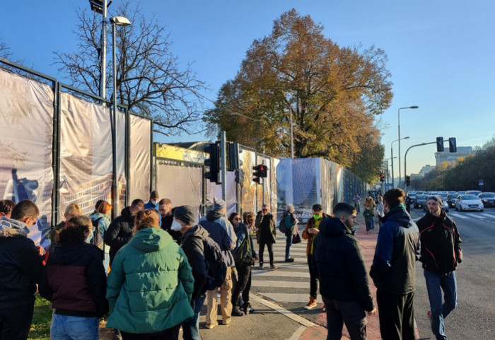 (FOTO/VIDEO) Protest protiv rušenja hotela Jugoslavija: "Prave drugi Beograd na vodi"