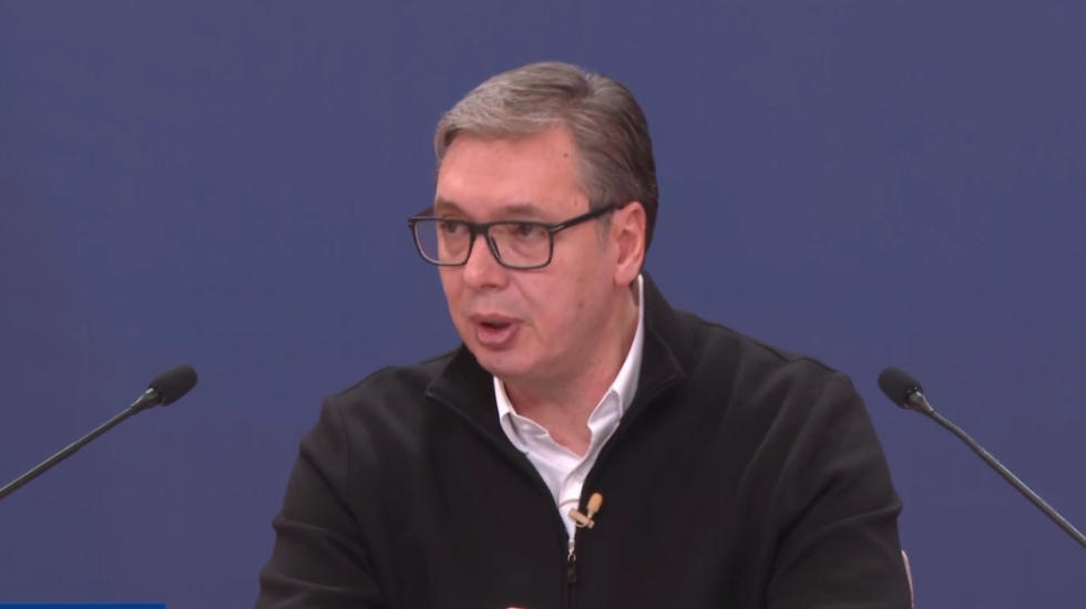 (VIDEO) Vučić stigao u Abu Dabi:"Radujem se susretu sa prijateljem Mohamedom bin Zajedom"