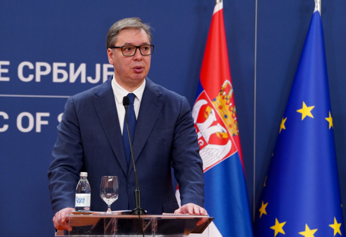 Vučić: NIS će papir o sankcijama SAD dobiti 10. ili 13. januara, imamo dovoljno rezervi, neće biti nestašice goriva