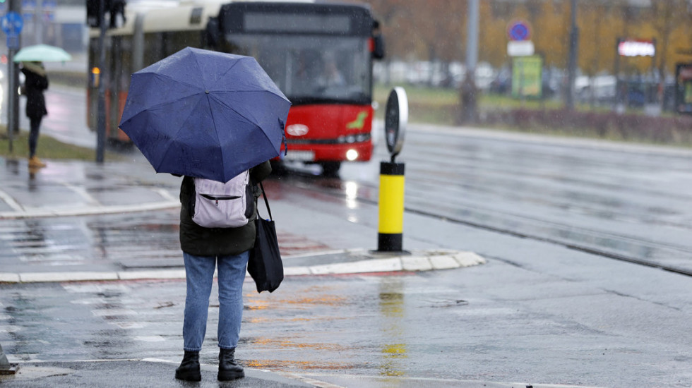 U većem delu zemlje pretežno sunčano, moguća kiša koja se ledi na tlu: Temperatura do devet stepeni