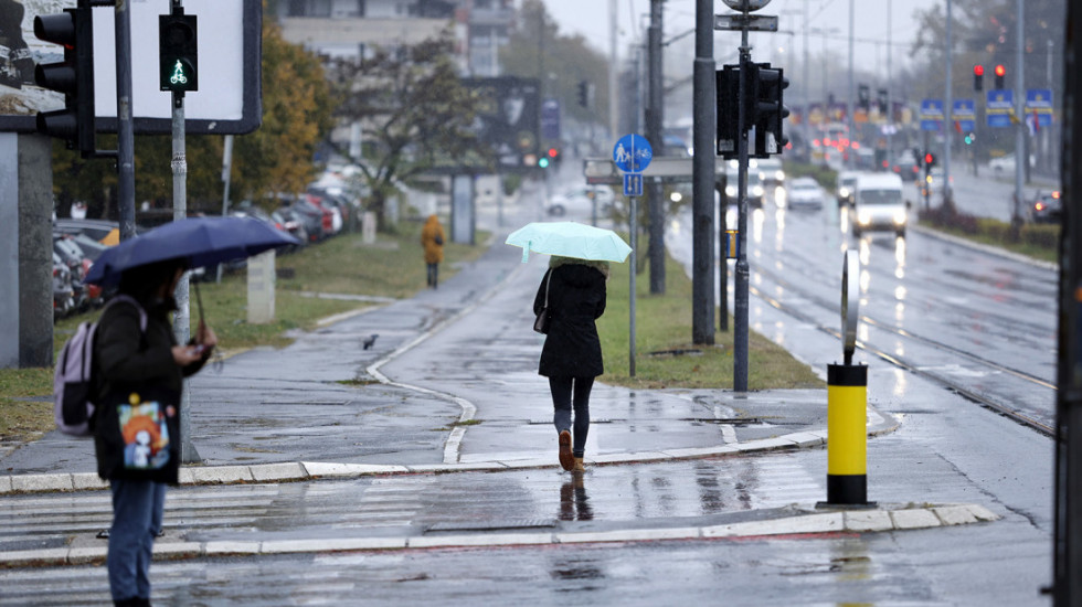 Oblačno sa kišom, ali toplo za ovo doba godine: Temperatura do 16 stepeni