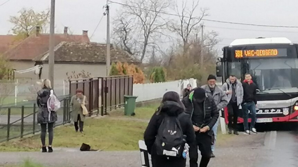 Agonija putnika na liniji 581 do Lazarevca: Posle požara, kvarova i otkazivanja autobusa, ljudi uznemireni