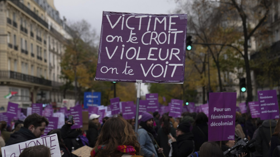 Protesti protiv nasilja nad ženama širom Francuske i Italije