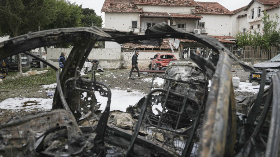 Hezbolah napao centralni Izrael, ranjeno nekoliko osoba