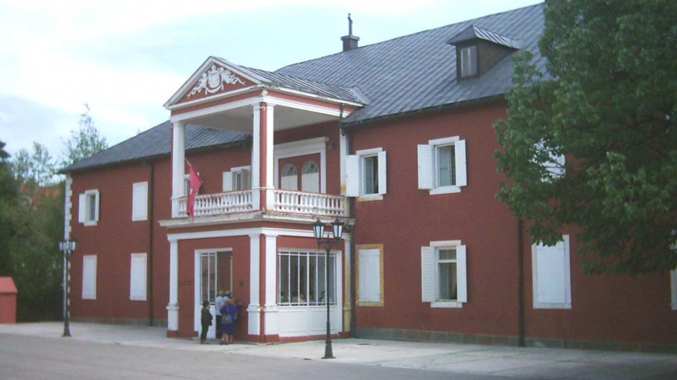 Dvorac Dunđerski prodat po ceni većeg stana u Beogradu: "Da je država htela, pojavila bi se kao kupac"