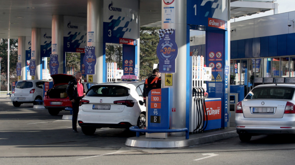 Dizel i benzin jeftiniji za tri dinara u narednih sedam dana