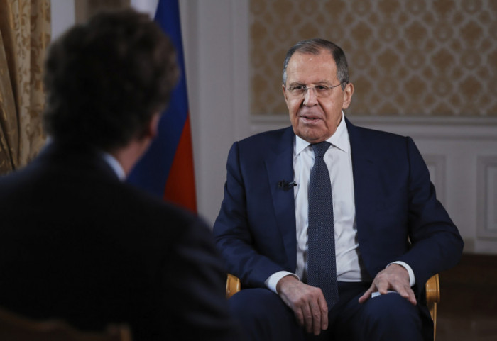 (VIDEO) Lavrov u intervjuu Karlsonu: Moskva želi normalne odnose sa Vašingtonom, nismo u "ratnom stanju" sa SAD