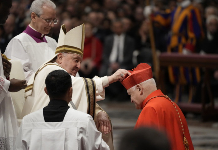 (FOTO) Papa imenovao nove kardinale: Beogradski nadbiskup Nemet prvi u istoriji Katoličke crkve u Srbiji