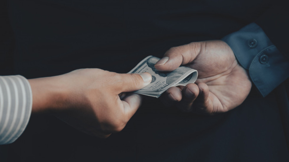 Indeks percepcije korupcije 2025: Srbija na 116. mestu, najlošiji rezultat u poslednje dve decenije