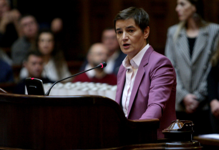 Brnabić: Sve priče o blokadama i generalnim štrajkovima moraju se završiti - izborima